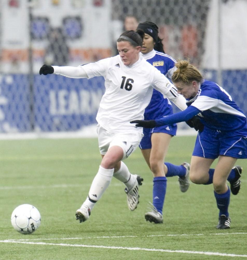 Alyssa Mira out matches opponents in the National Title game held in Louisville, KY.