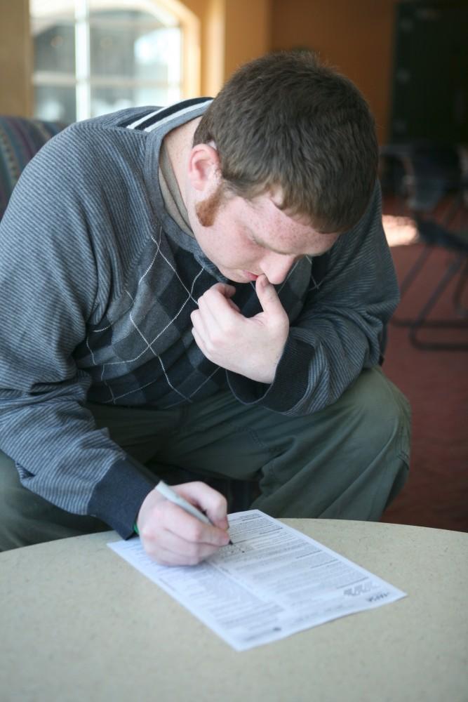 Michael Sondheimer, a communications and advertising major, fills out the 2011 FAFSA