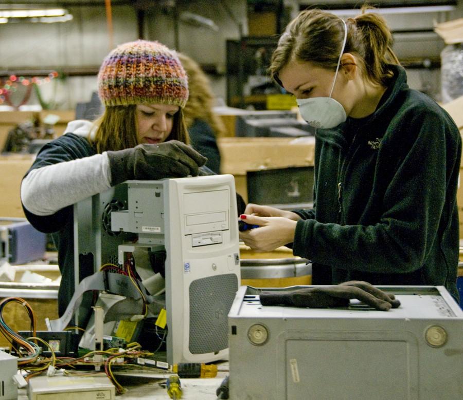 GVSU students volunteered at Comprenew for the Martin Luther King day of service