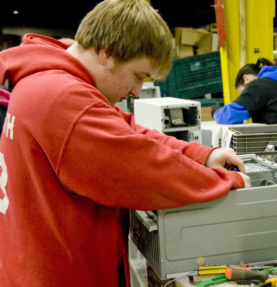 GVSU students volunteered at Comprenew for the Martin Luther King day of service