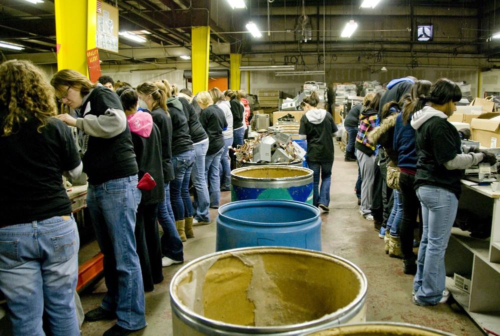 GVSU students volunteered at Comprenew for the Martin Luther King day of service