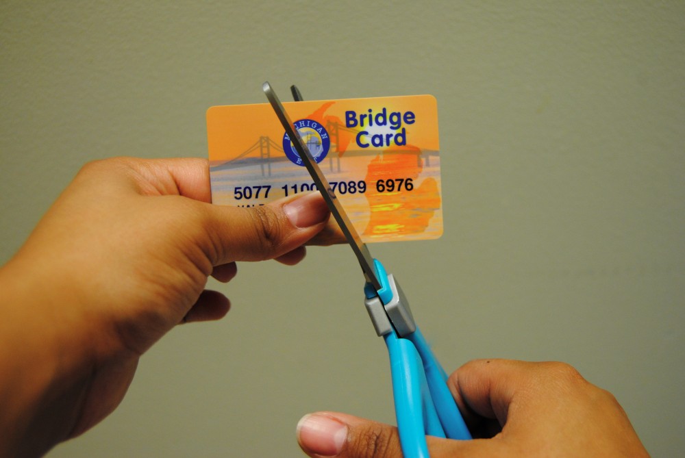 Grand Valley student gets rid of their Bridge Card