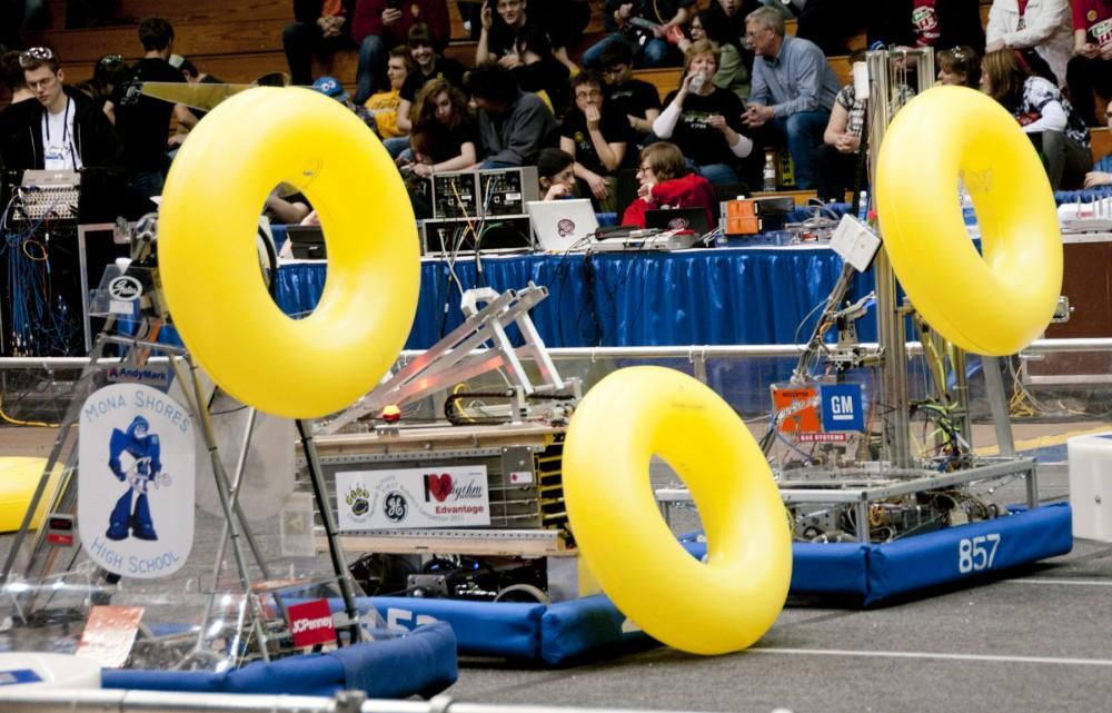 Robotics competition held at GVSU