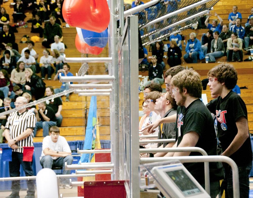 Robotics competition held at GVSU