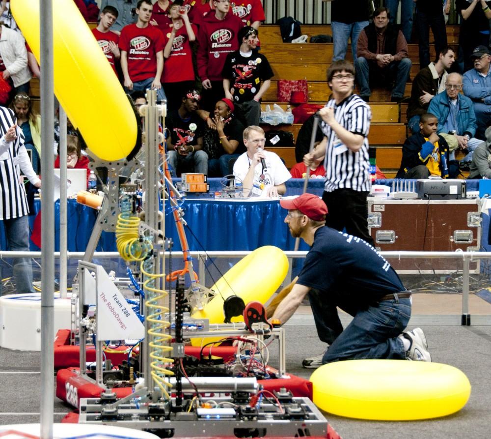 Robotics competition held at GVSU