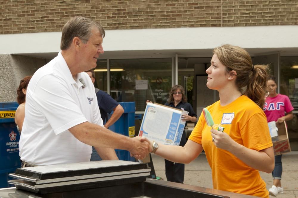 Courtesy Photo/Amanda Pitts
President Thomas Haas greets students with free Ice Cream during Move-In Week.