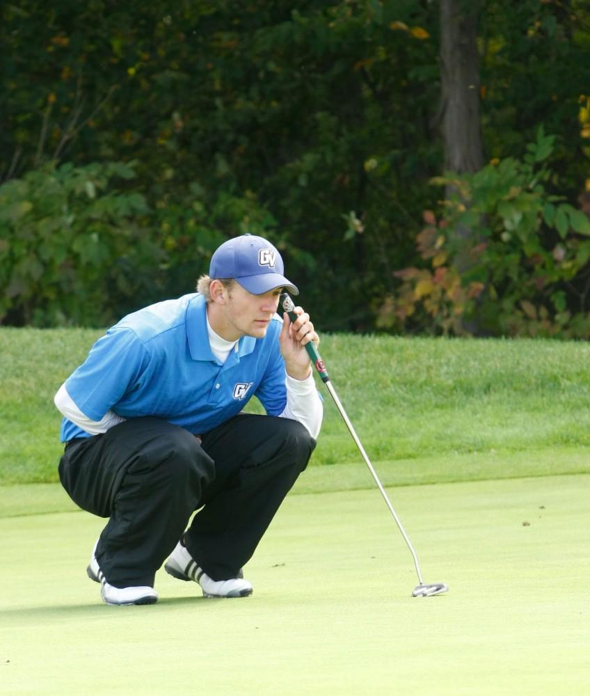 GVL Archive
Senior Travis Shooks lines up a shot