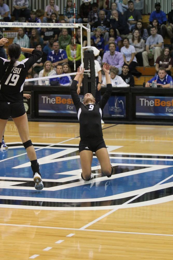 GVL/ Rachel Iturralde 
Volleyball vs Lake Superior State 