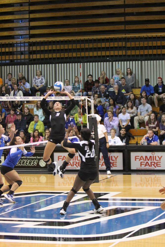 GVL/ Rachel Iturralde 
Volleyball vs Lake Superior State 