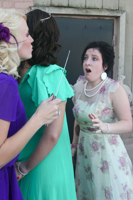 Courtesy Photo / Mary Quillin
Sarah Stark (pictured in green), a GVSU alumnus, founded her own theatre company which features current GVSU student Rachel Gleason (right) and Jamie Wooning (left).