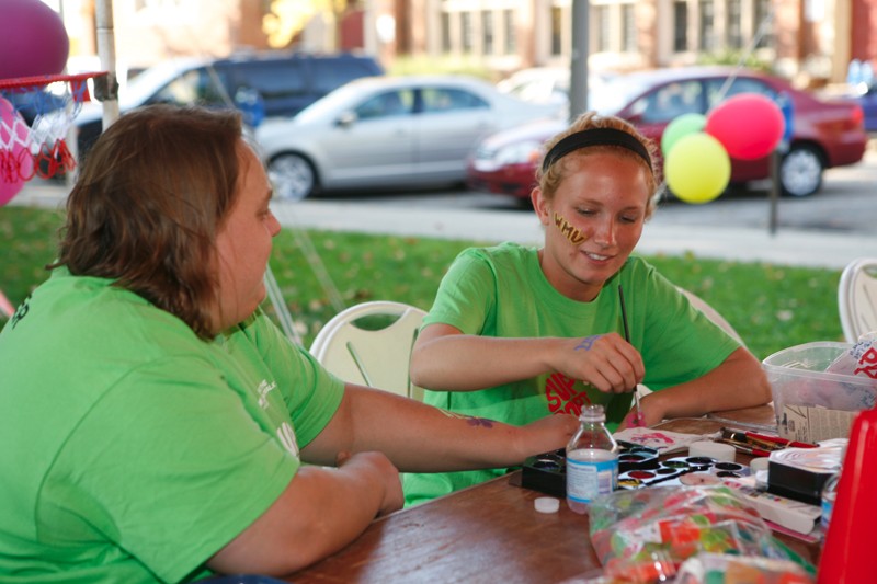 GVL / Eric Coulter
The Leukemia and Lymphoma Society's Light Up The Night charity walk held in Kalamazoo, MI.