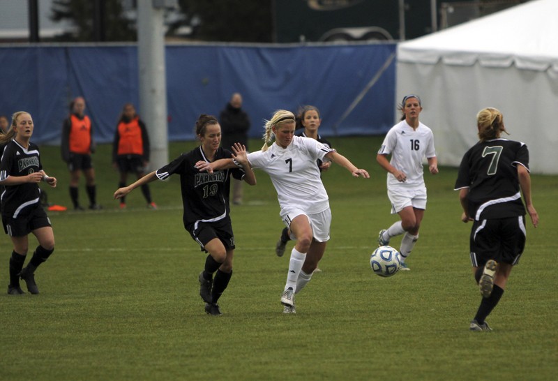 	GVL / Robert Mathews 
Grand Valley vs UW-Parkside 