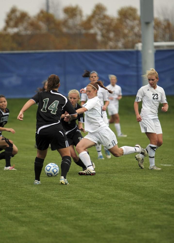 GVL / Robert Mathews 
Grand Valley vs UW-Parkside 