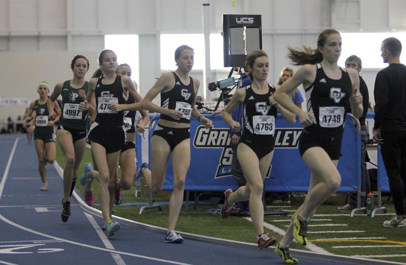  GVL / Robert Mathews / Women's 5000 Meter Run