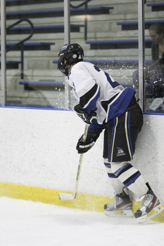 GVL / Robert Mathews
Forward Matt Smartt (20) skating up the ice during the Lakers recent matchup with Oakland University. 