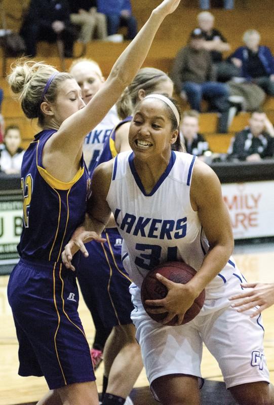 GVL/Amalia Heichelbech
Sophomore Dani Crandall (44) looking to pass the ball during the Lakers last game against LSSU.