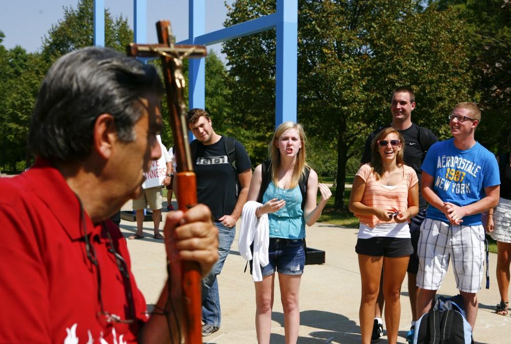 GVL / Eric Coulter
Many students angrily argued against the beliefs of the Campus Ministry USA members