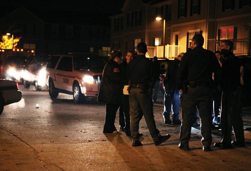 GVL / Robert Mathews
Officers responding after a call over an altercation in Copper Beech Apartments.