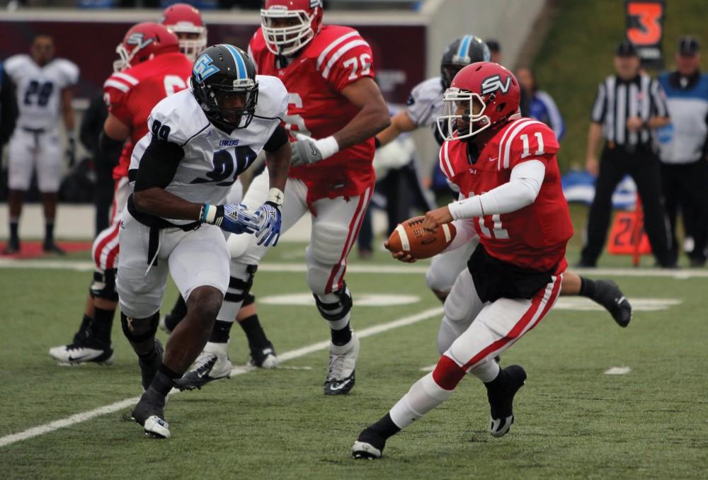 GVL / Robert Mathews
Sophomore Matt Judon (99)