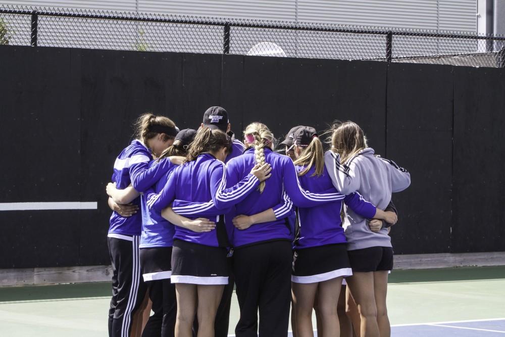 GVL / Sara Carte
Grand Valley’s Women’s Tennis team gets ready to go against Northwood University on Sunday, September 13. 2015.