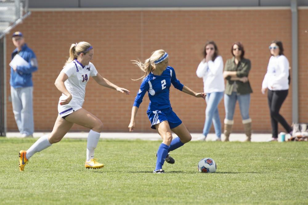 GVL/Kevin Sielaff
Katie Klunder dribbles the ball around midfield. Grand Valley's women's soccer team defeats #4 ranked Minnesota State by a score of 2-1 Sept. 13.