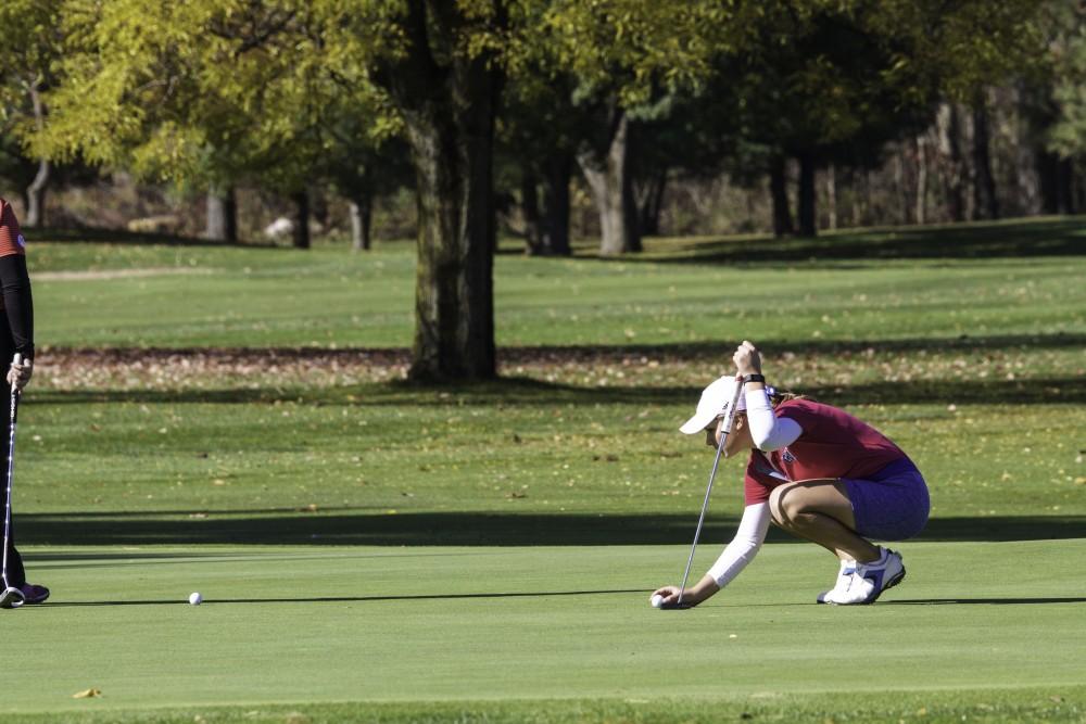 GVL / Sara Carte
Grand Valley Grils Golf compete at the Davenport Invitational at Blythefield Country Club on Oct. 26.