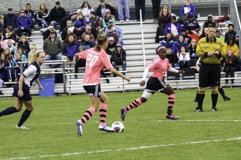 GVL / Sara Carte
Grand Valley’s Women’s Soccer player, Gabriella Mencotti, passes the ball of to her teammate, Katie Bounds, against Northwood on Oct. 4.
