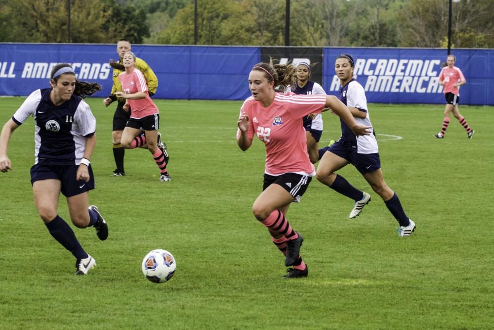 GVL / Sara Carte
Grand Valley’s Women’s Soccer player, Samantha Riga, runs the ball down the field against Northwood on Oct. 4.