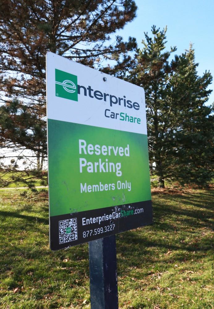 GVL / Kevin Sielaff  
GVSU parterns with member-based Enterprise CarShare to help provide a method of transportation for those who do not have a vehicle on campus. The current CarShare vehicle, pictured above, is located in the Kirkhof metered parking lot.