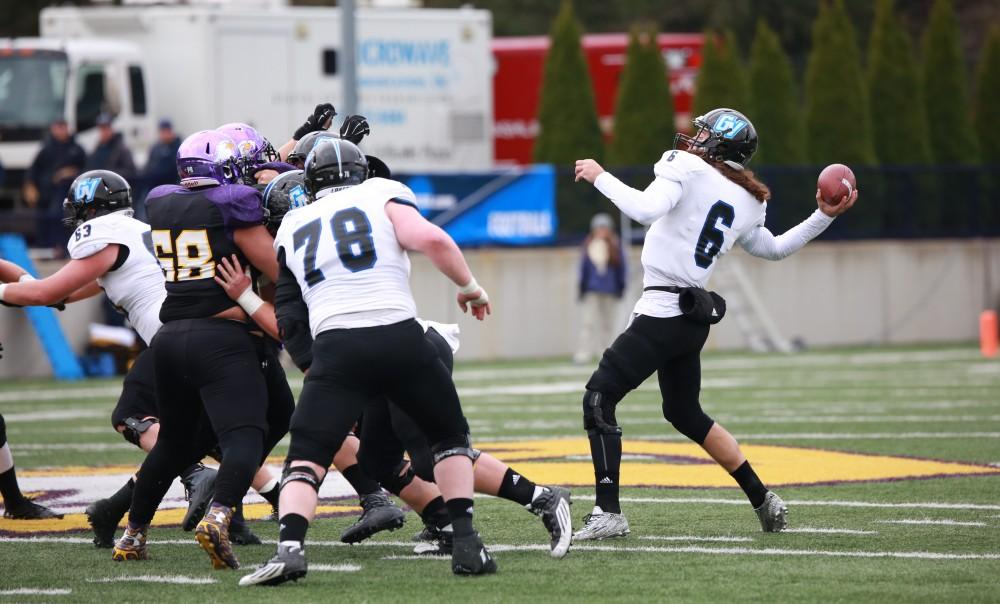 GVL / Kevin Sielaff - Bart Williams (6) lines up a pass down field.  Grand Valley defeats Ashland with a final score of 45-28 Nov. 22 at Ashland University.