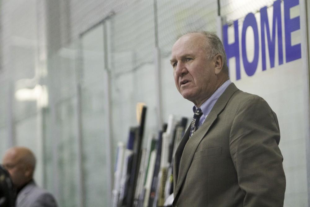 GVL/ Sara Carte
Grand Valley’s DII Hockey coach, Mike Forbes, coaches his team against Ferris State at Georgetown Ice Arena on Oct. 30.