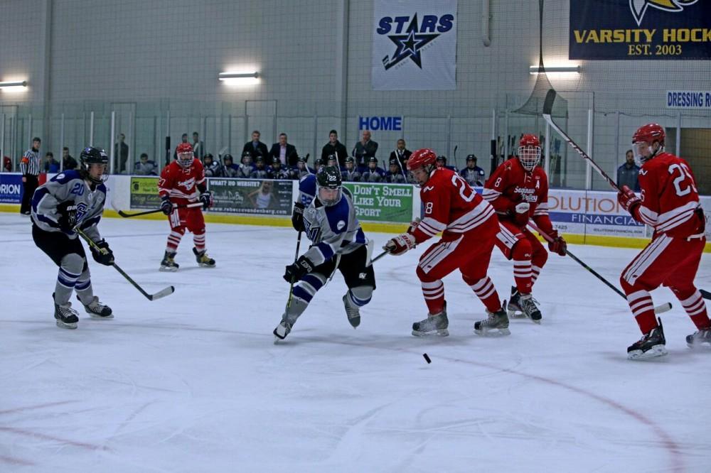 GVSU Division III hockey sweeps SVSU