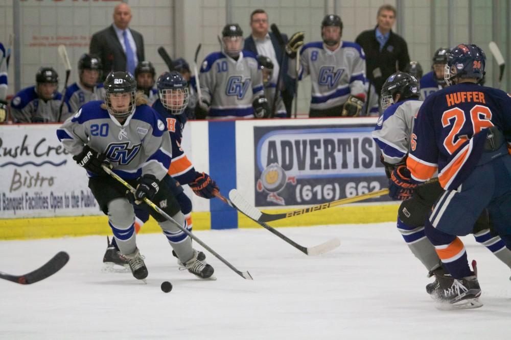 GVL / Sara Carte
Grand Valley Men’s Ice Hockey D3 player, Nate Dykstra, looks to pass against Hope College at the Georgetown Ice Arena on Jan 16.