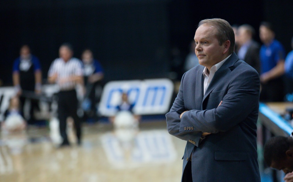 GVL / Kevin Sielaff - Head coach Ric Wesley looks on toward the play.  The Lakers defeat the Chargers of Hillsdale College Saturday, Jan. 30, 2016 in Allendale.