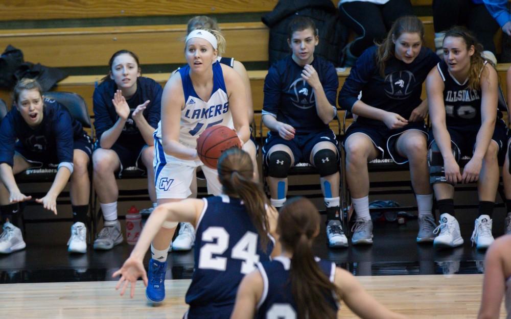 GVL / Kevin Sielaff - Lindsay Baker (15) squares up for a three point shot.  The Lakers defeat the Chargers of Hillsdale College Saturday, Jan. 30, 2016 in Allendale.