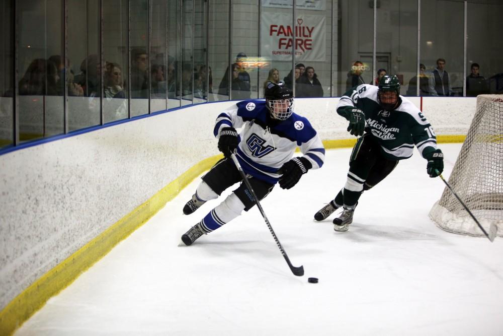 GVL / Emily Frye 
Forward Nick Schultz breaks away with the puck on Friday Jan. 29, 2016. 