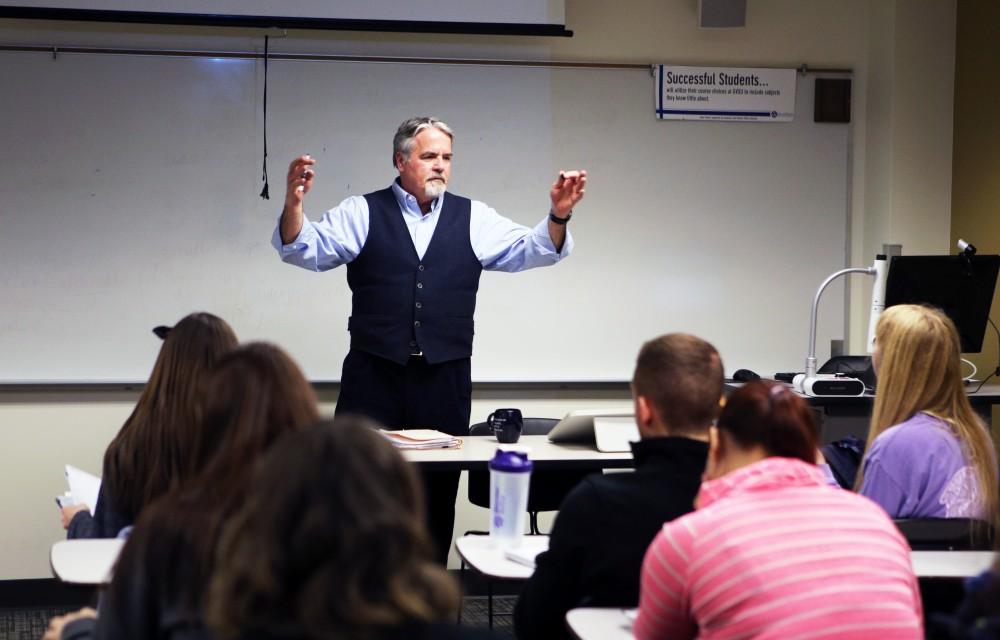 GVL / Emily Frye
Political Science Professor and Director of the Human Rights Minor Program, Richard P. Hiskes talks to his class about the new Human Rights Minor offered at Grand Valley State University on Wednesday, Feb. 17, 2016.