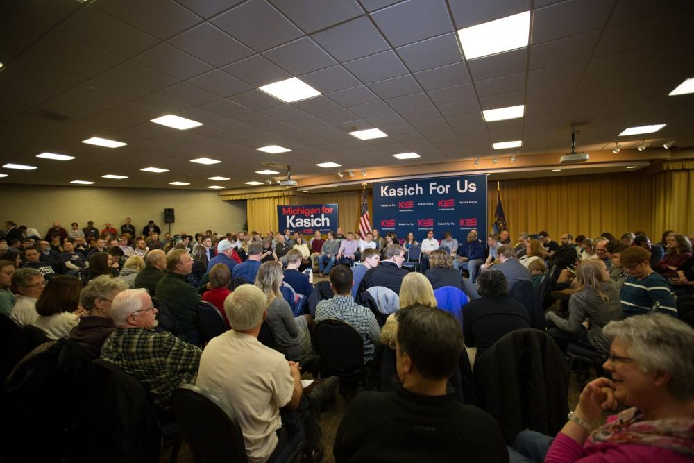 GVL / Kevin Sielaff – Governor of Ohio and Republican presidential hopeful John Kasich speaks inside the Grand River Room in Kirkhof Monday, Feb. 15, 2016.