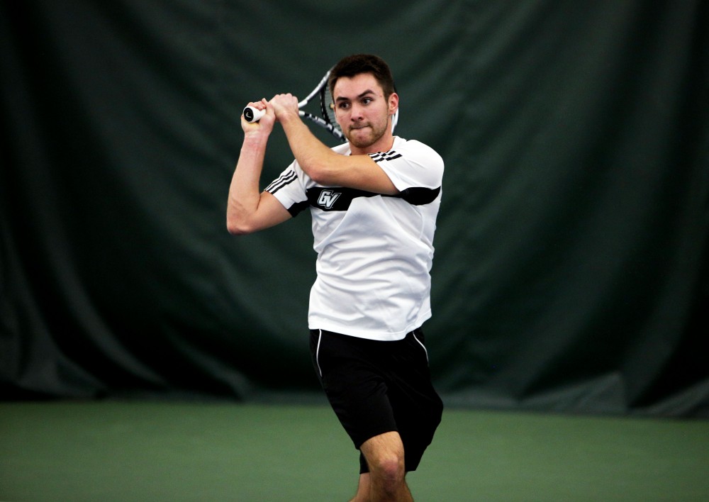 GVL / Emily Frye
Senior Michael Kaye returns a serve against Daemen College on Feb. 14, 2016. 