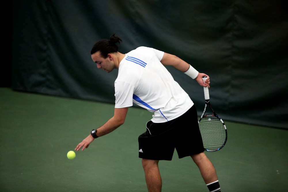 GVL / Emily Frye 
Sophomore Alex van de Steenoven against Davenport University on Friday Feb. 19, 2016.