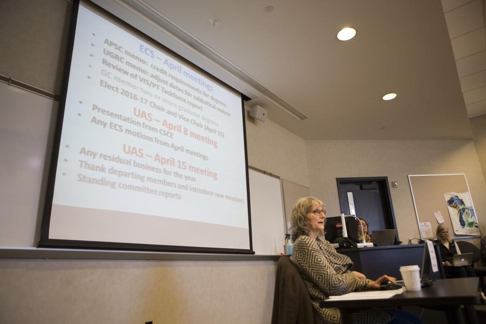 GVL / Sara Carte - Grand Valley faculty, Karen Gipson, speaks about the upcoming meetings at the UAS meeting in the DeVos Campus on Friday, Mar. 25, 2016.