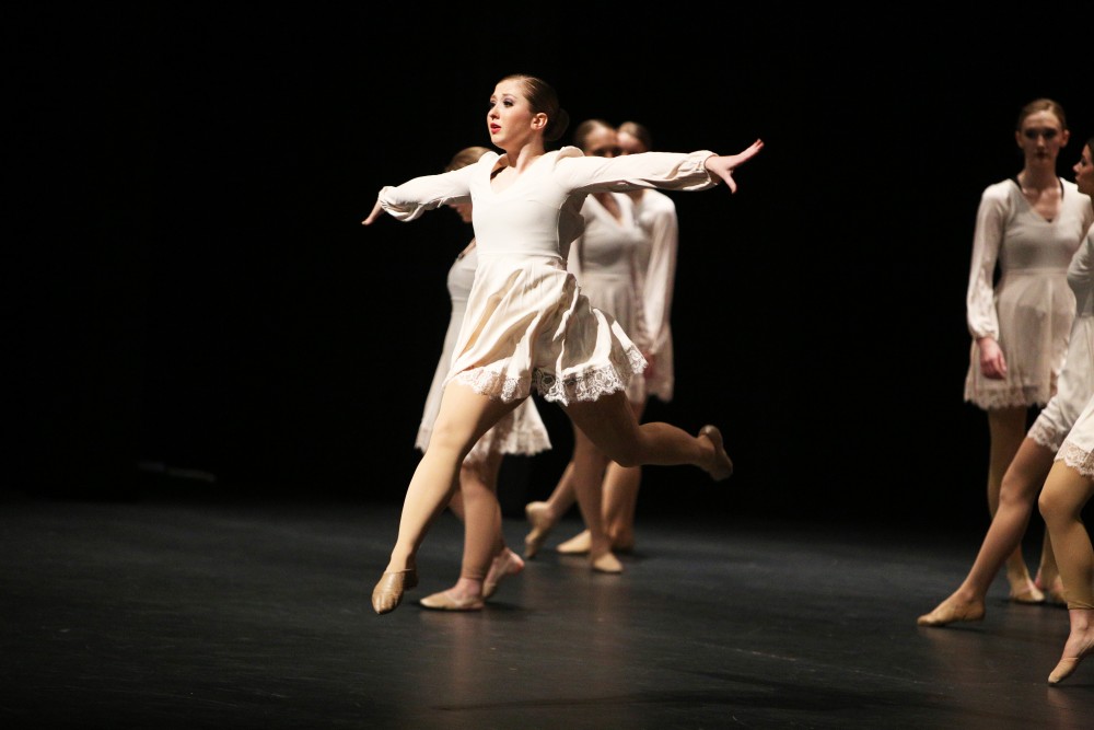 GVL / Emily Frye    
Grand Valley State University Dance Troupe recital on April 16, 2016.