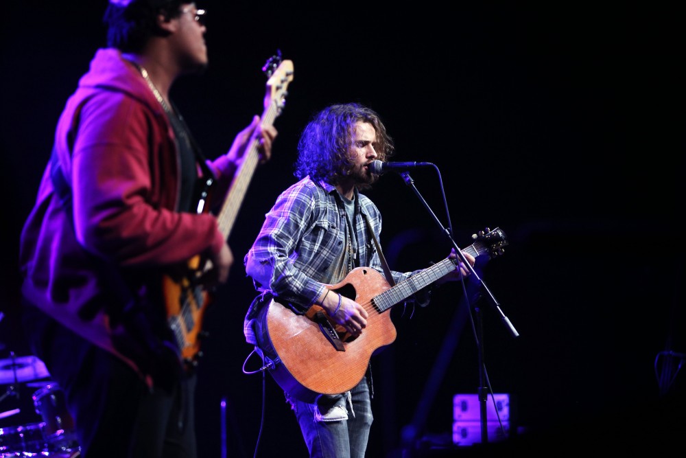 GVL / Emily Frye 
American Country Music singer Joel Crouse hits the stage at Grand Valley State University on Thursday April 7, 2016. 