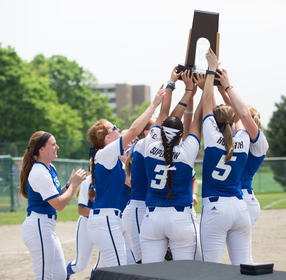 GVL / Kevin Sielaff - Grand Valley State squares off against Wayne State in the second game of the Midwest Super Regional tournament. The Lakers came out with the victory with a final score of 1-0 on Thursday, May 12, 2016 in Detroit, MI. 