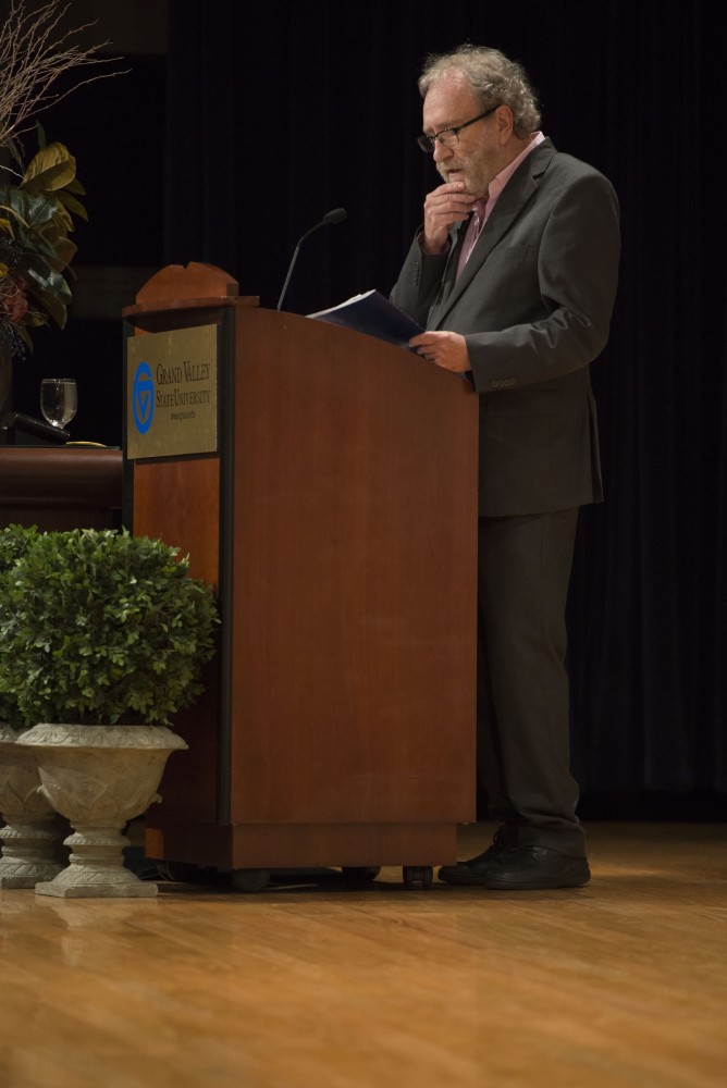 GVL / Luke Holmes - Dr. John Lyne holds his speech, “Metaphors We Die By: How Patterns of Communication Can Become Deadly”, in the Loosemore Auditorium Monday, Sept. 19, 2016.