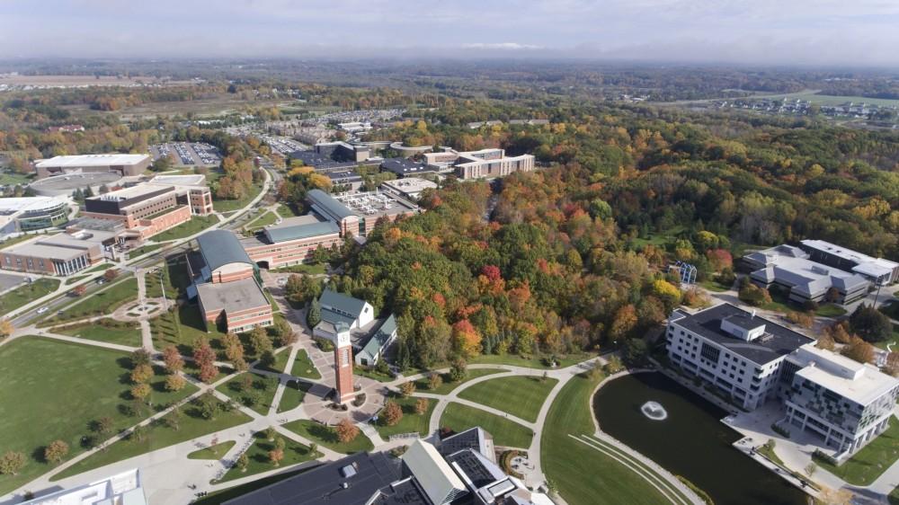 GVL / Kevin Sielaff - Fall colors spread through Grand Valley's campus Wednesday, Oct. 19, 2016.