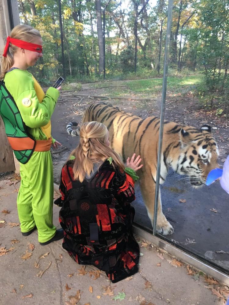 GVL / Courtesy - Haley Gaede
Lexi Henckel (left) and Kathleen Szczesny (right) at John Ball Zoo Saturday, Oct. 22, 2016.