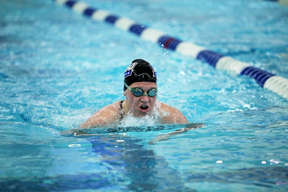 GVL / Emily Frye    
Samantha Postmus during the Black and Blue Meet on Saturday Oct. 6, 2016.