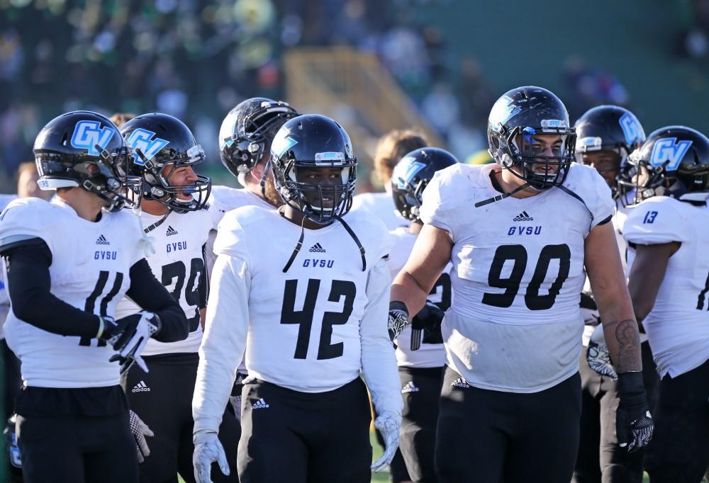 GVL / Emily Frye 
Grand Valley State football during the game against Wayne State University on Saturday Nov. 12, 2016