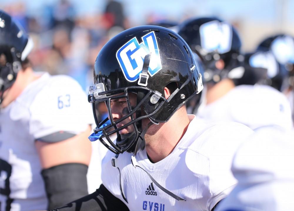 GVL / Emily Frye 
Grand Valley State football during the game against Wayne State University on Saturday Nov. 12, 2016